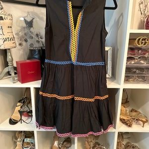 Super cute, lightweight dress perfect for brunch with the girls
